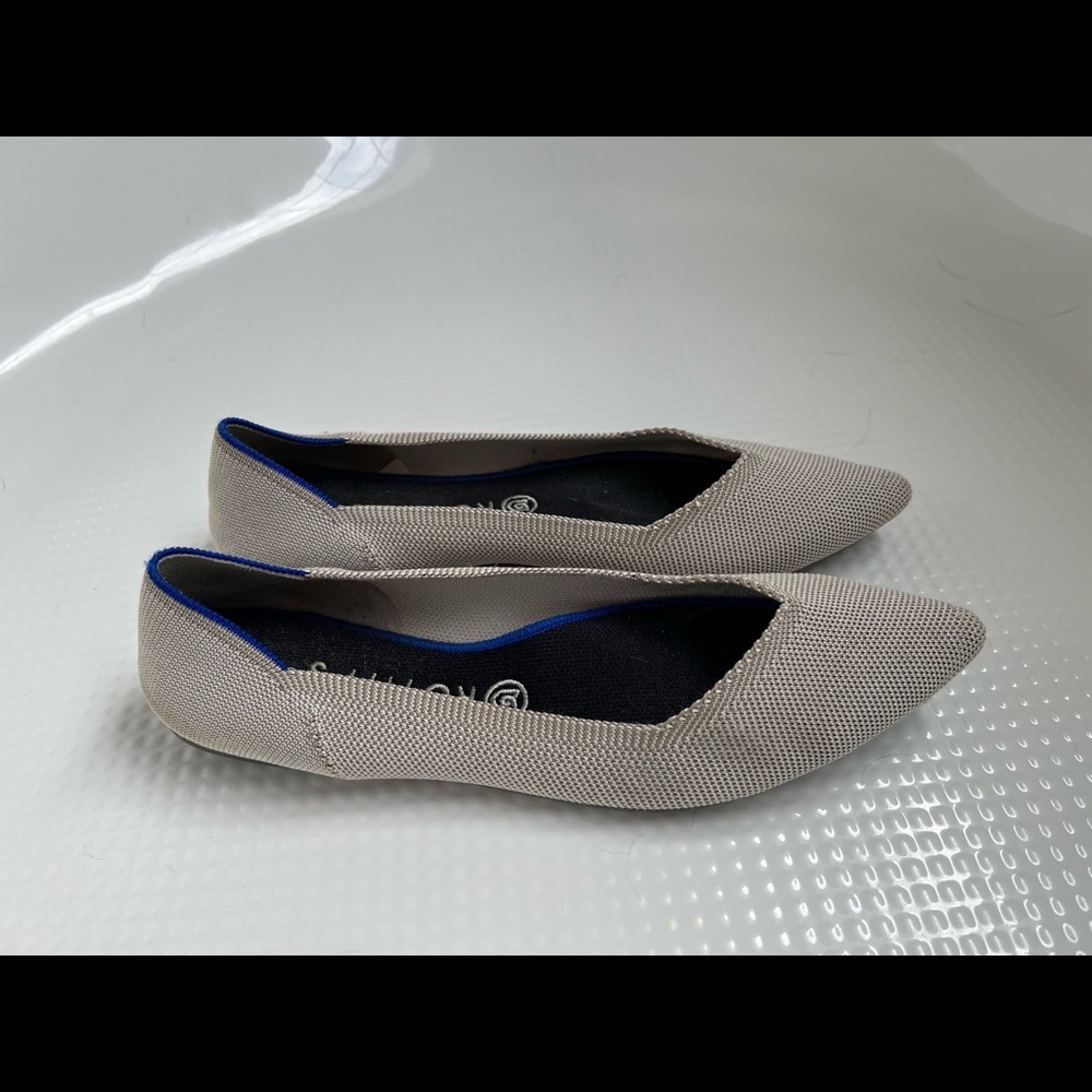 Rothy’s Pointed Toe Flat - Retired Light Gray Birdseye - Women’s 11 - Picture 4 of 5